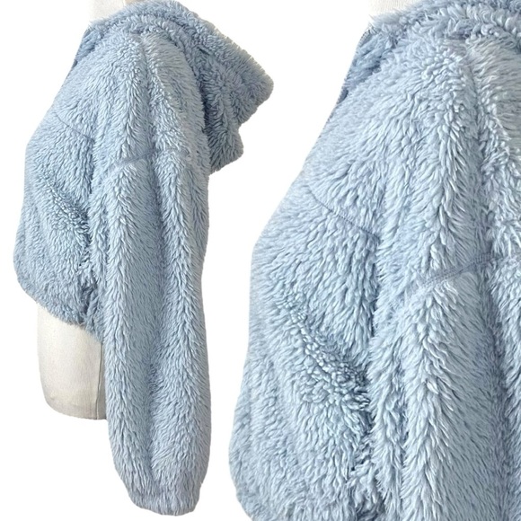 Urban Outfitters BDG Cropped Teddy Hoodie Jacket Size Small Baby Sky Blue - Picture 8 of 14